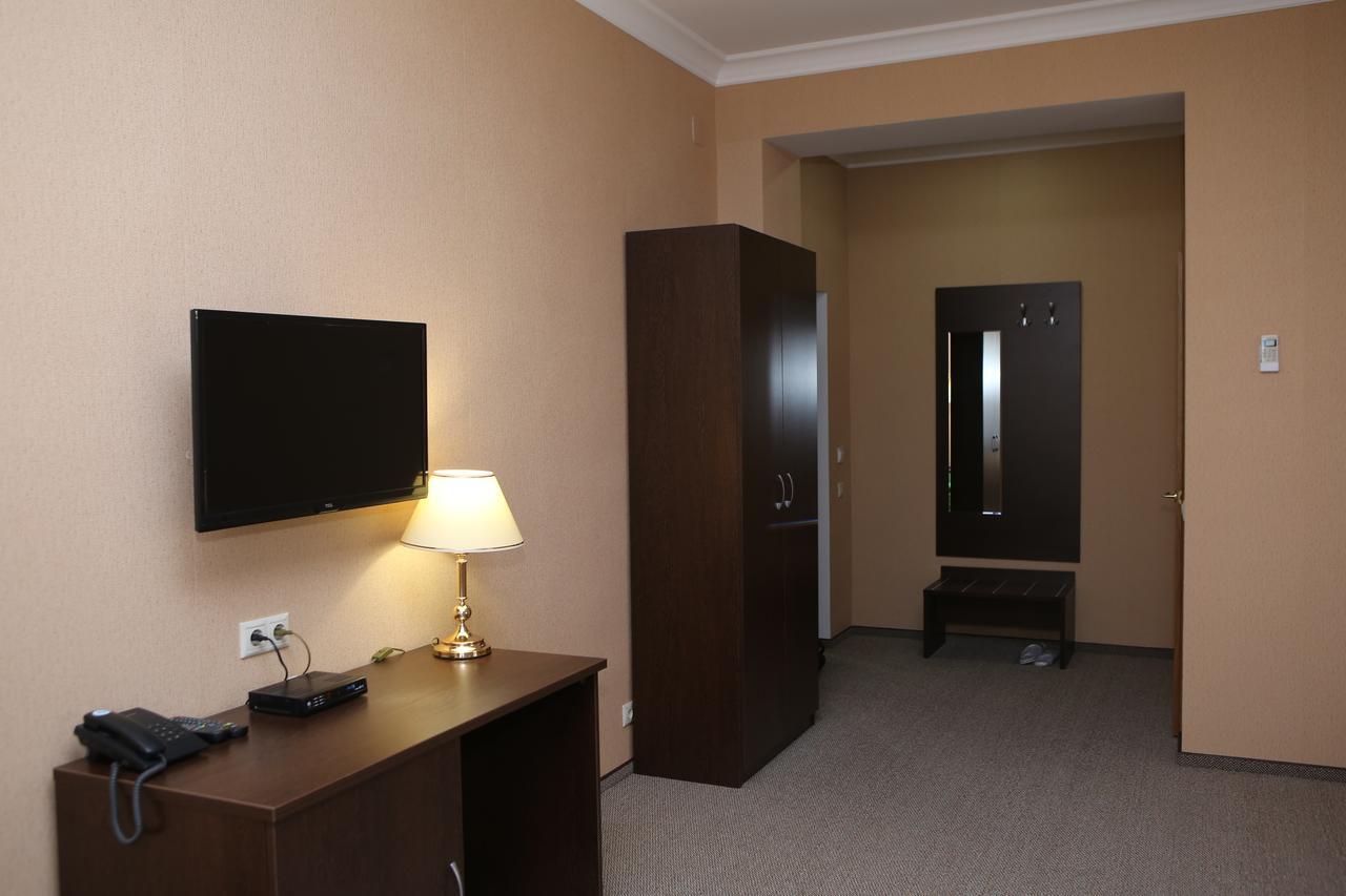 Hotel Aner Астана Экстерьер фото
