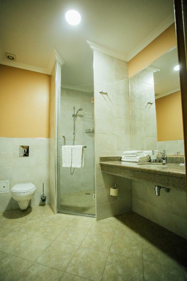 Hotel Aner Астана Экстерьер фото